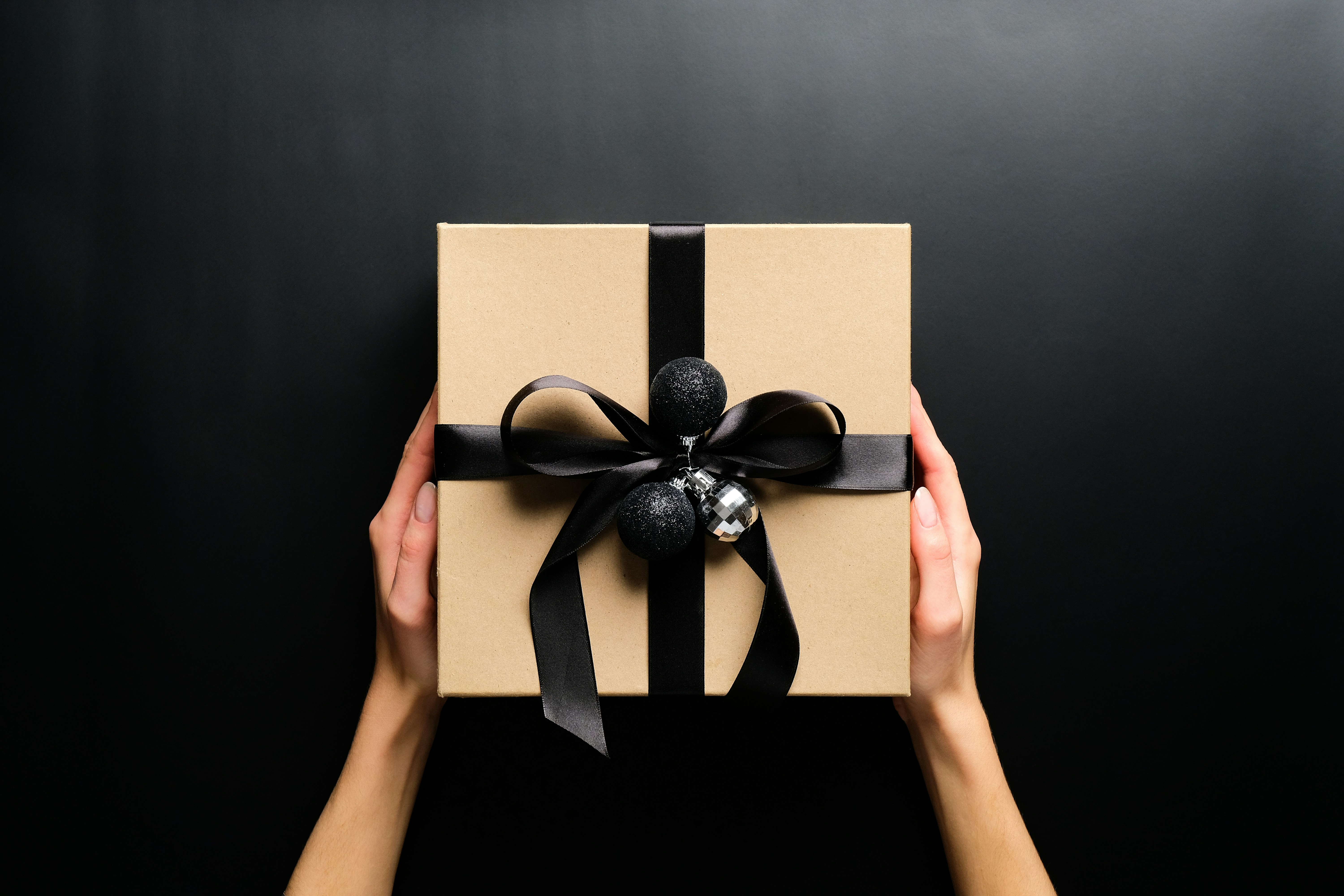 Personalized Client Gifts Work Better When They Arrive Unexpectedly