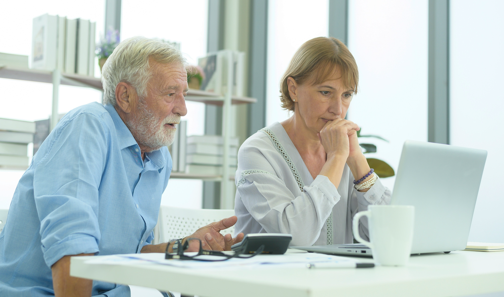 One More Year at Work: Smart Financial Move or Costly Retirement Mistake?